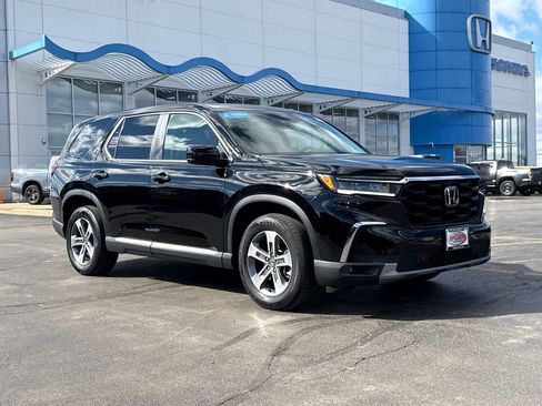 Certified 2024 Honda Pilot EX-L image 3