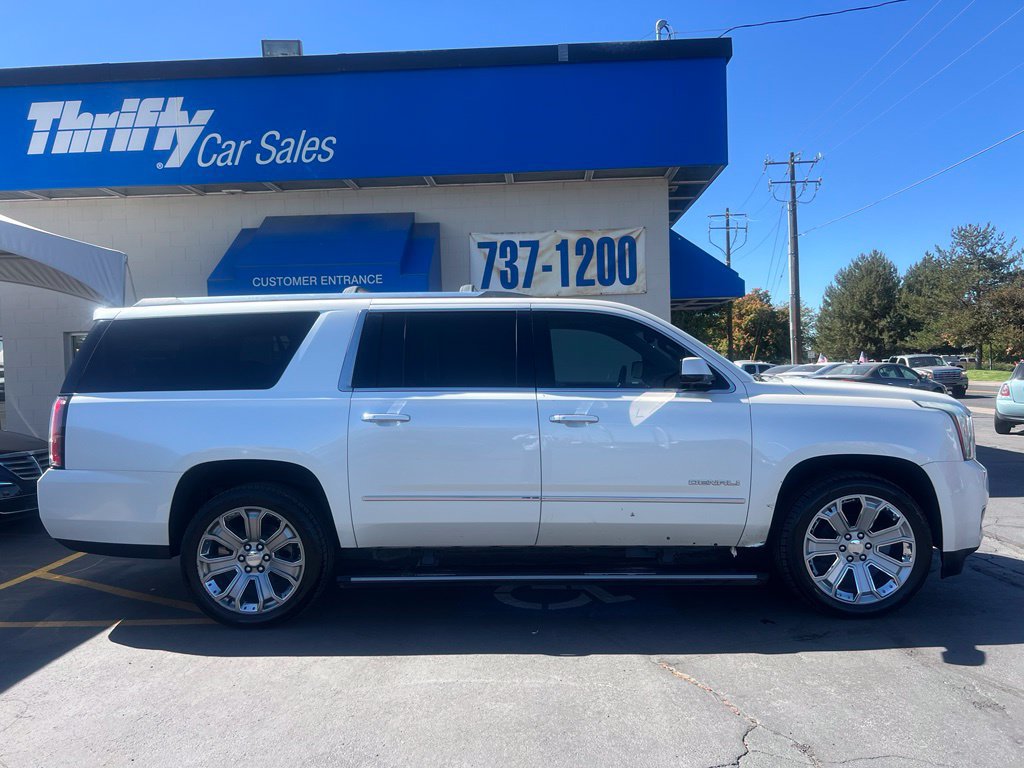 Used 2015 GMC Yukon XL Denali AWD/4WD image 2