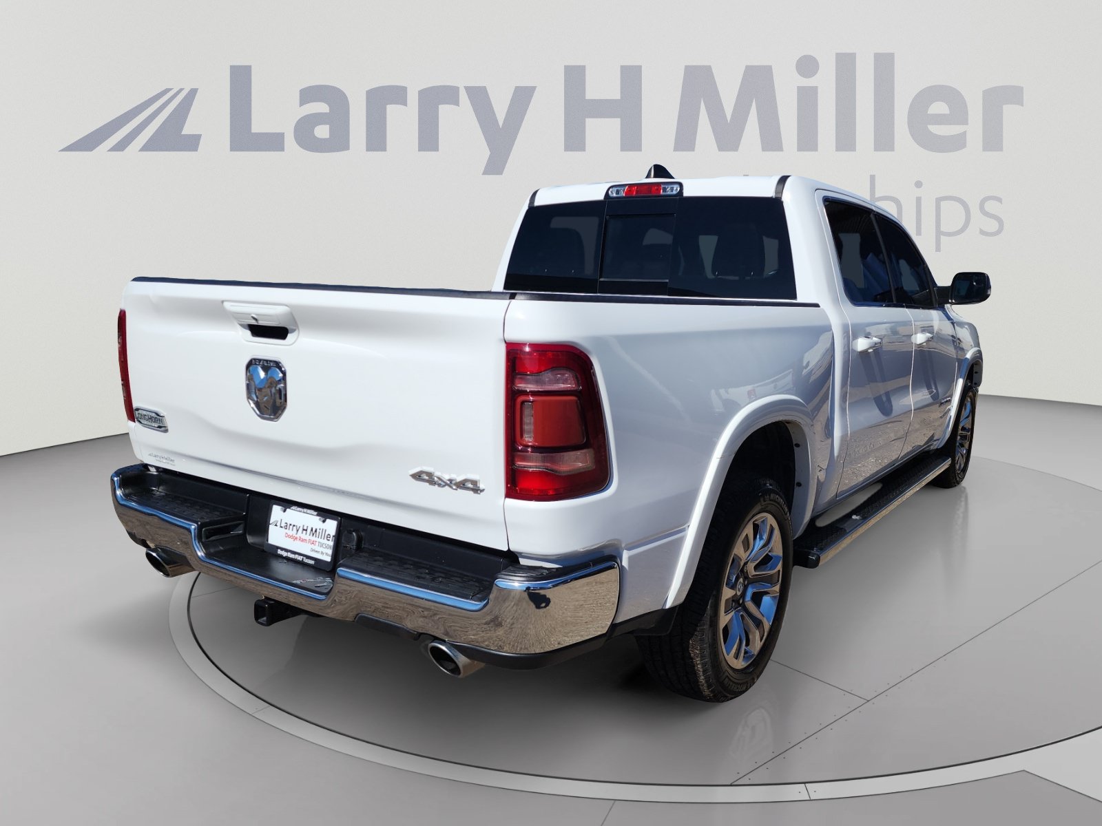 Used 2023 RAM 1500 Limited AWD/4WD image 5
