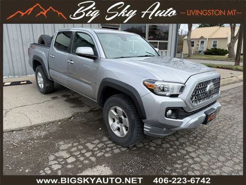 Used 2019 Toyota Tacoma TRD Off-Road w/ Technology Package image 1