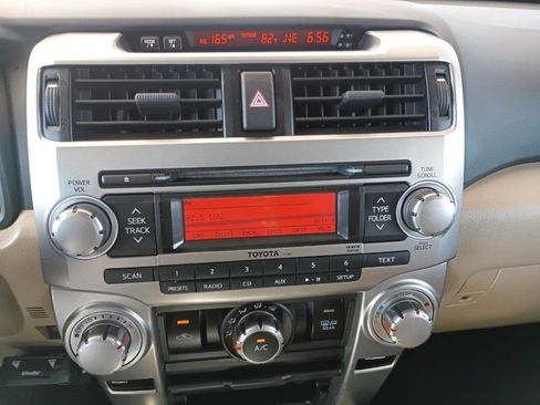 Used 2013 Toyota 4Runner SR5 w/ Convenience Pkg AWD/4WD image 10