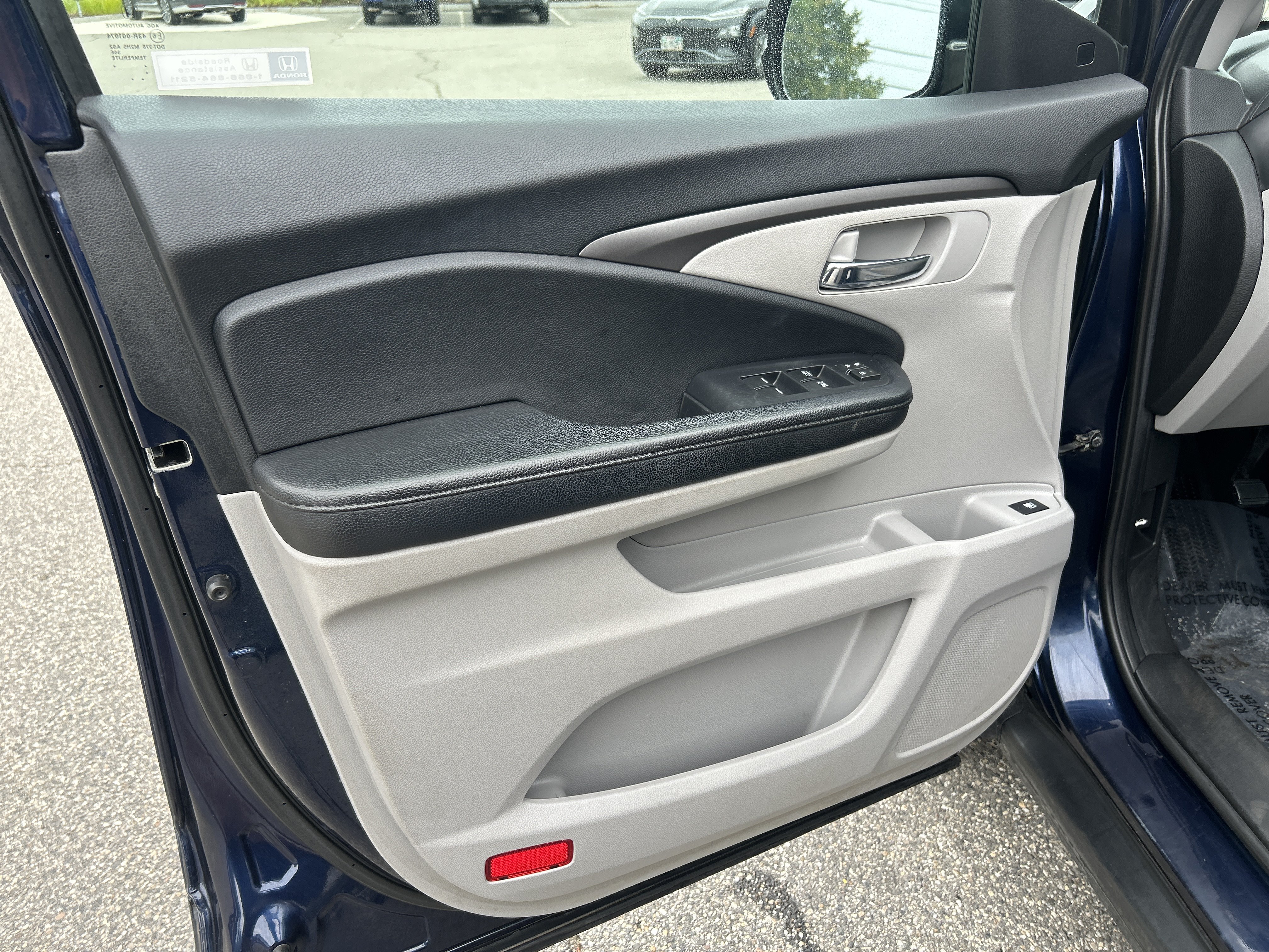 Used 2019 Honda Pilot EX image 15