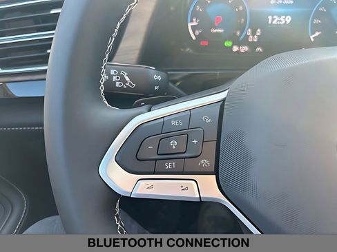 New 2026 Volkswagen Atlas SE image 22