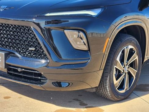 New 2026 Buick Enclave Sport Touring w/ Power Package FWD image 8