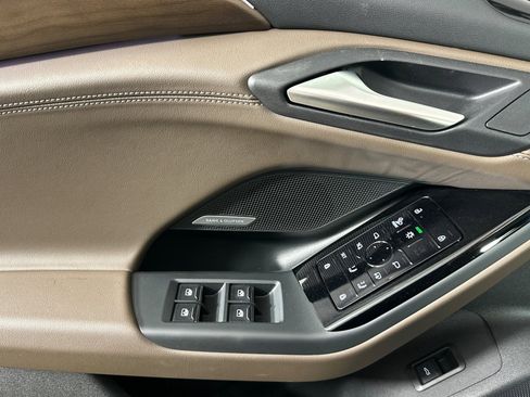 Certified 2025 Audi A6 e-tron Premium Plus w/ Premium Plus RWD image 10