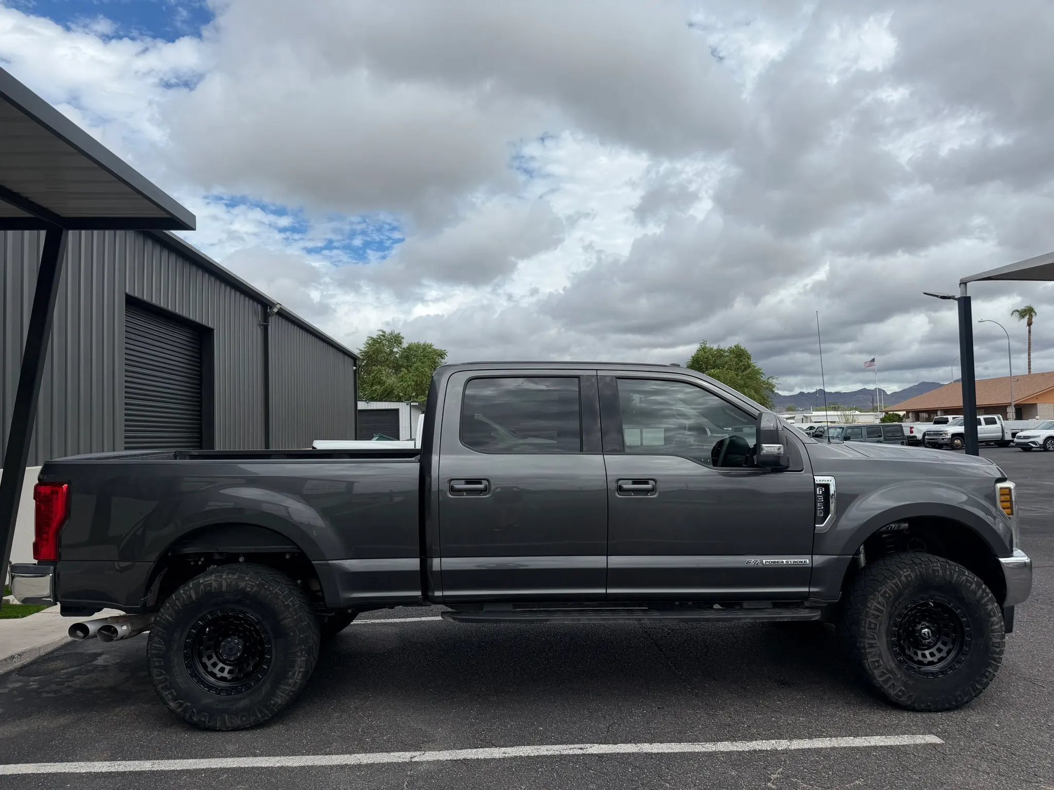 Used 2018 Ford F350 Lariat AWD/4WD image 13