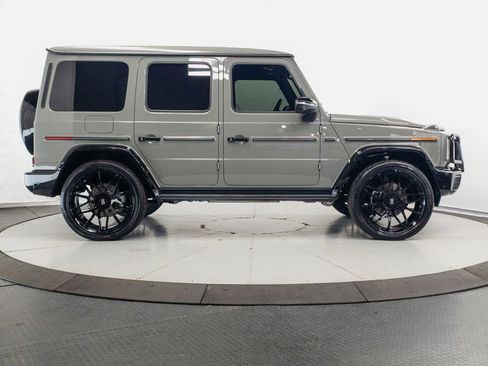 Used 2025 Mercedes-Benz G 550 image 35