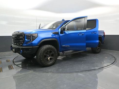 Used 2023 GMC Sierra 1500 AT4X AWD/4WD image 3