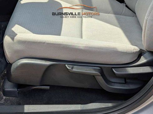 Used 2020 Honda HR-V LX image 17