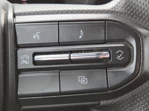 Used 2023 Chevrolet Colorado W/T image 30