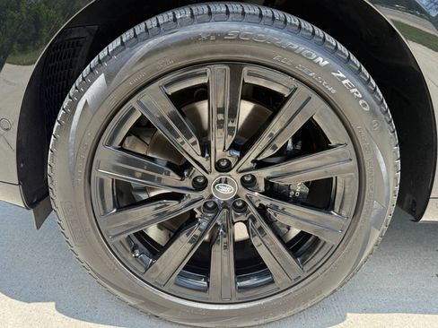 Used 2023 Land Rover Range Rover Autobiography AWD/4WD image 68
