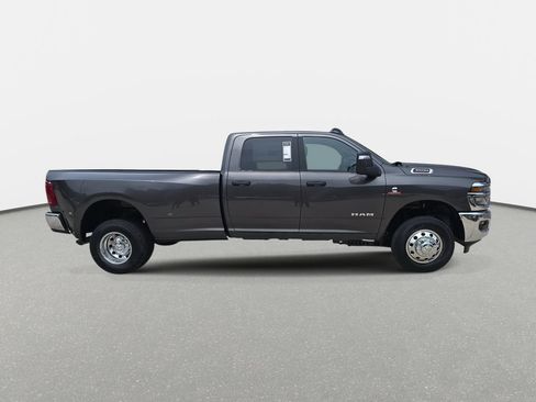 New 2026 RAM 3500 Big Horn AWD/4WD image 4