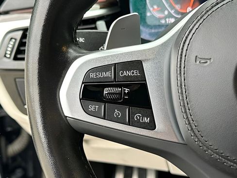 Used 2023 BMW 540i w/ Executive Package image 39