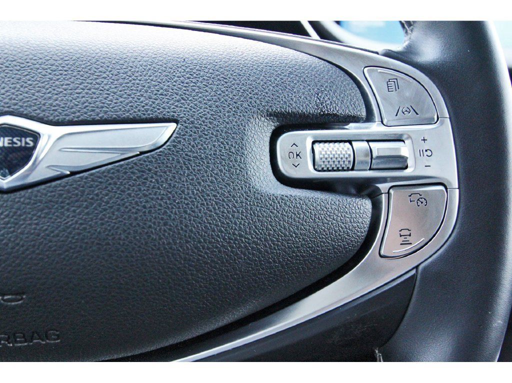 Used 2023 Genesis GV70 2.5T w/ Advanced Package AWD/4WD image 20