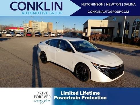 New 2026 Nissan Sentra SR w/ Floor Mat Package image 1