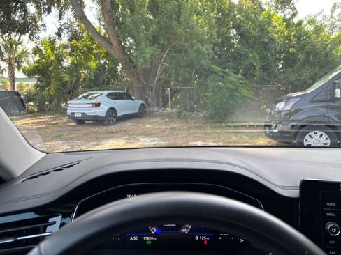 Used 2025 Volkswagen Jetta S image 33