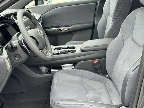 Used 2023 Lexus RZ 450e Premium w/ Accessory Package (Z1) AWD/4WD image 8