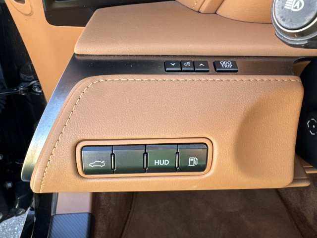 Used 2022 Lexus LC 500 Convertible w/ Touring Package RWD image 25