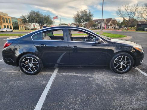 Used 2017 Buick Regal Premium w/ Driver Confidence Package #1 image 8