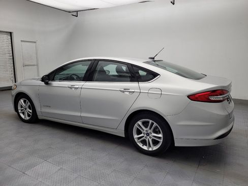 Used 2018 Ford Fusion S image 3
