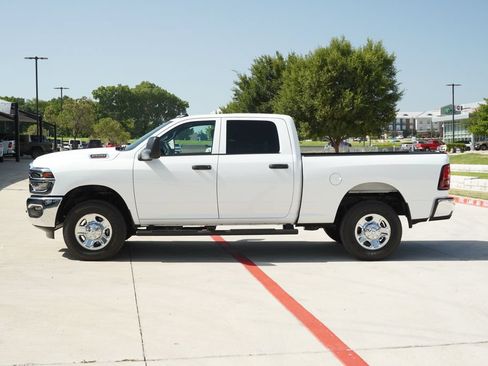Used 2026 RAM 2500 Tradesman w/ Chrome Appearance Group AWD/4WD image 2