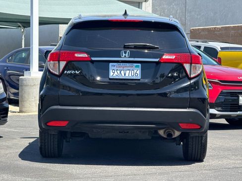 Used 2019 Honda HR-V EX-L image 4