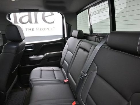 Used 2018 Chevrolet Silverado 1500 LTZ Z71 w/ LTZ Plus Package AWD/4WD image 21