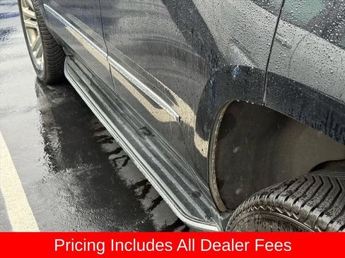 Used 2019 GMC Yukon SLT w/ Premium Edition AWD/4WD image 5