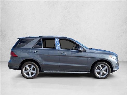 Used 2018 Mercedes-Benz GLE 350 w/ Premium 1 Package image 4