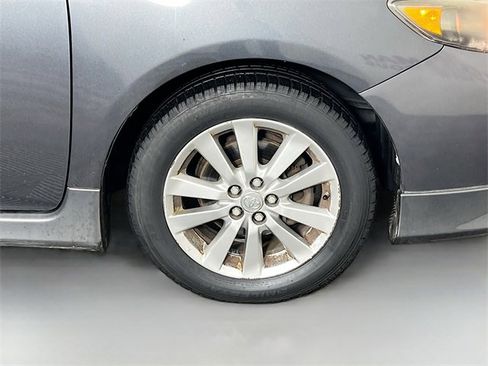 Used 2010 Toyota Corolla S image 31