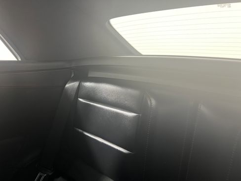 Certified 2018 Porsche 911 Turbo AWD/4WD image 15