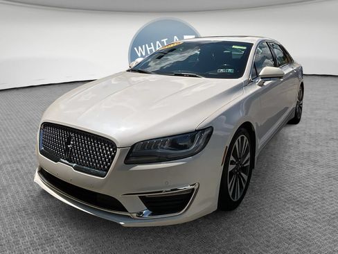 Used 2019 Lincoln MKZ Reserve AWD/4WD image 8