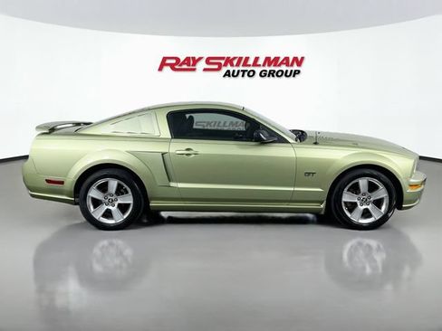 Used 2006 Ford Mustang GT Premium RWD image 8