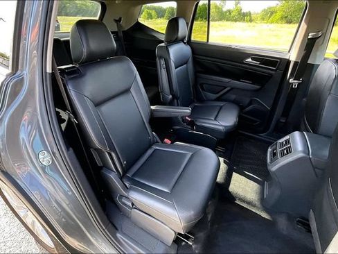 Used 2019 Volkswagen Atlas SE w/ Panoramic Sunroof Package FWD image 25