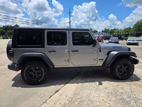 Used 2021 Jeep Wrangler Unlimited Sport AWD/4WD image 8