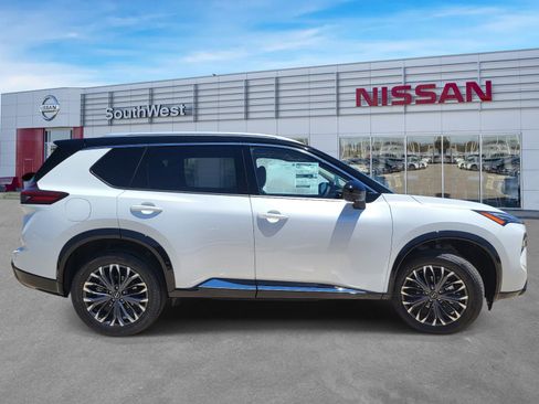 New 2026 Nissan Rogue Platinum AWD/4WD image 4