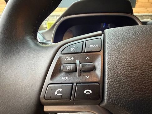 Used 2020 Hyundai Tucson Limited AWD/4WD image 25