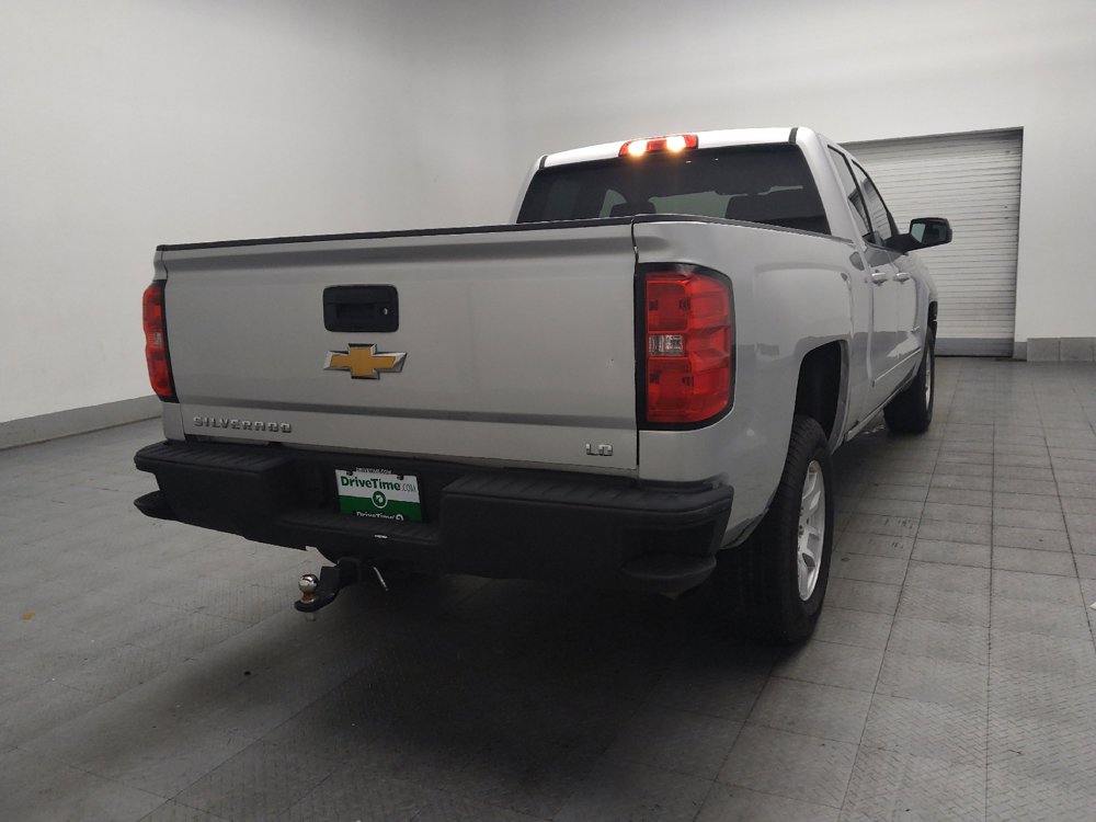 Used 2019 Chevrolet Silverado 1500 LT RWD image 9