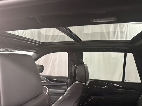 Used 2024 Cadillac Escalade Sport image 30