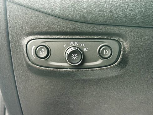 Used 2020 Chevrolet Equinox LT AWD/4WD image 13