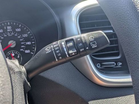 Used 2018 Kia Sorento FWD image 27