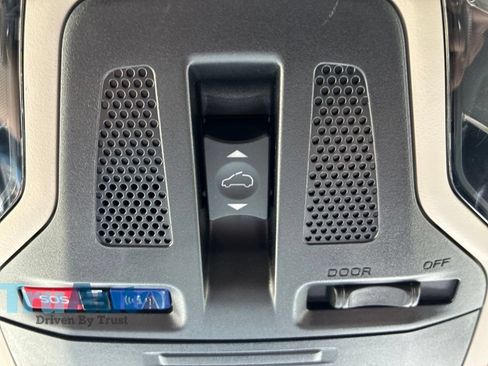 Used 2022 Subaru Outback Premium AWD/4WD image 34