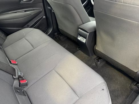 Used 2024 Toyota Corolla LE image 29