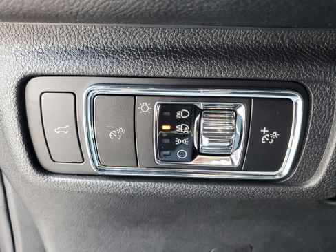 New 2026 Lincoln Corsair Premiere image 14