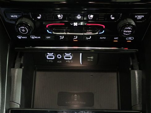 New 2025 Jeep Grand Cherokee Limited w/ Luxury Tech Group II image 26