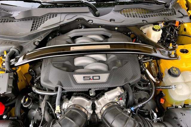 Used 2024 Ford Mustang GT RWD image 31