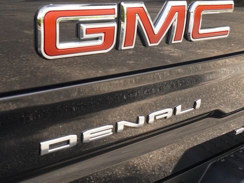Used 2023 GMC Sierra 1500 Denali w/ Denali Reserve Package AWD/4WD image 45