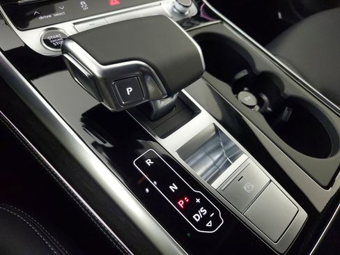 New 2026 Audi Q7 Premium Plus image 32