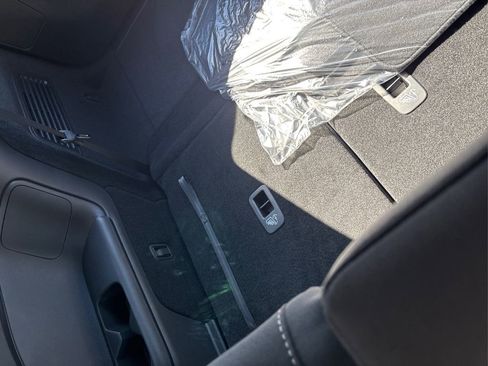 New 2025 Nissan Pathfinder SV image 22