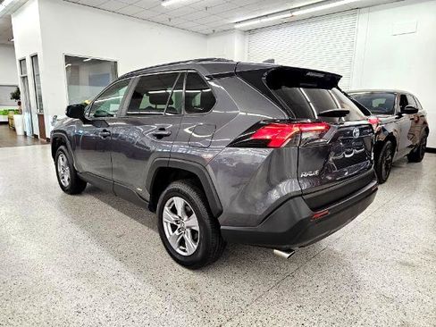 Used 2023 Toyota RAV4 XLE image 6